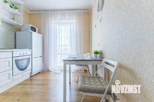 1-к квартира, посуточно, 35м2, 18/18 этаж