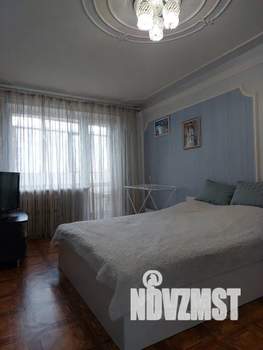 1-к квартира, посуточно, 35м2, 3/10 этаж