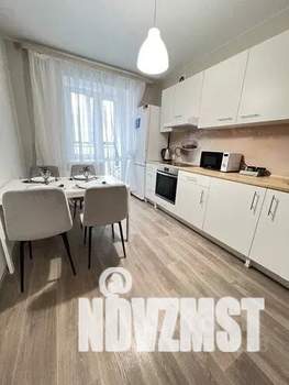 1-к квартира, посуточно, 48м2, 1/1 этаж