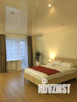 Студия квартира, посуточно, 32м2, 5/10 этаж