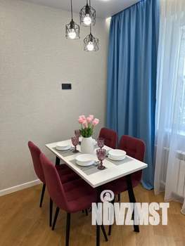 1-к квартира, посуточно, 39м2, 10/10 этаж