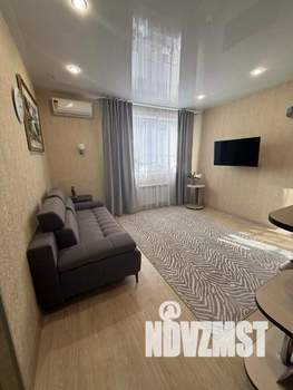 1-к квартира, посуточно, 37м2, 1/1 этаж
