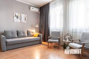 1-к квартира, посуточно, 52м2, 2/4 этаж