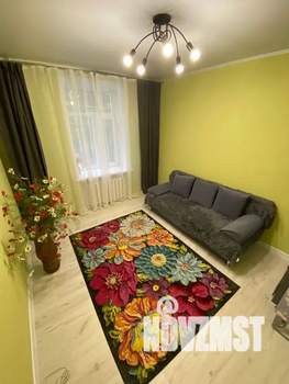 2-к квартира, посуточно, 59м2, 1/5 этаж