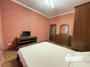 2-к квартира, посуточно, 62м2, 1/1 этаж
