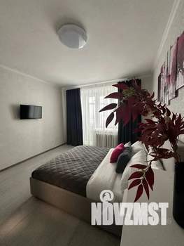 1-к квартира, посуточно, 38м2, 14/14 этаж