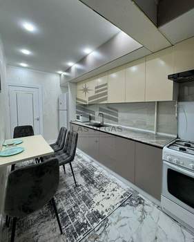 2-к квартира, на длительный срок, 65м2, 11/18 этаж