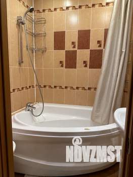 3-к квартира, посуточно, 64м2, 2/10 этаж