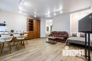 Студия квартира, посуточно, 45м2, 1/2 этаж