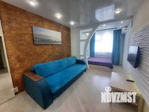 1-к квартира, посуточно, 40м2, 8/11 этаж