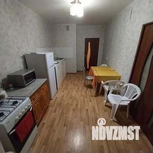 1-к квартира, посуточно, 39м2, 1/10 этаж