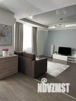 1-к квартира, посуточно, 53м2, 10/12 этаж