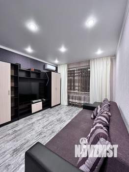 1-к квартира, посуточно, 35м2, 10/12 этаж