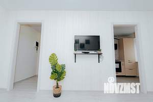 2-к квартира, посуточно, 42м2, 1/1 этаж