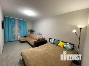 2-к квартира, посуточно, 60м2, 8/17 этаж