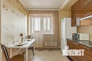 Студия квартира, посуточно, 36м2, 16/17 этаж