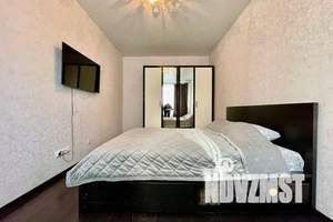 1-к квартира, посуточно, 50м2, 6/18 этаж