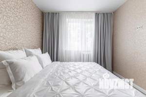 1-к квартира, посуточно, 56м2, 1/1 этаж