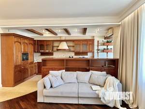 2-к квартира, посуточно, 140м2, 1/1 этаж