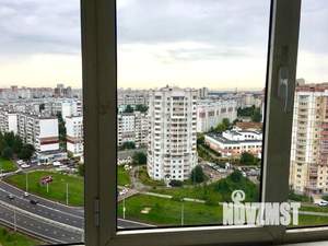 Студия квартира, посуточно, 41м2, 16/18 этаж