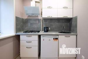 2-к квартира, посуточно, 60м2, 1/1 этаж