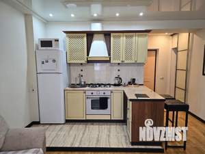 1-к квартира, посуточно, 42м2, 6/10 этаж