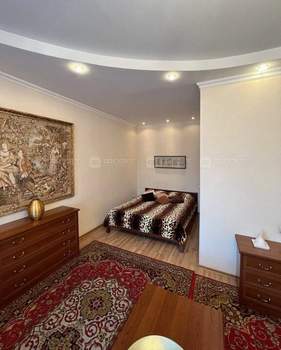 1-к квартира, на длительный срок, 53м2, 2/6 этаж
