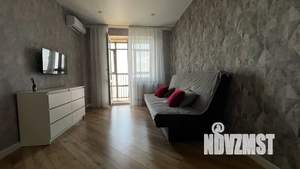 1-к квартира, посуточно, 38м2, 20/24 этаж