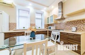 1-к квартира, посуточно, 60м2, 1/1 этаж