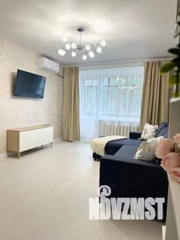 3-к квартира, посуточно, 75м2, 2/5 этаж