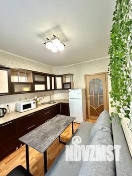 1-к квартира, посуточно, 50м2, 2/9 этаж