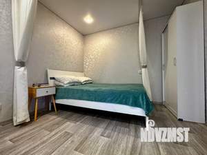 1-к квартира, посуточно, 39м2, 10/10 этаж