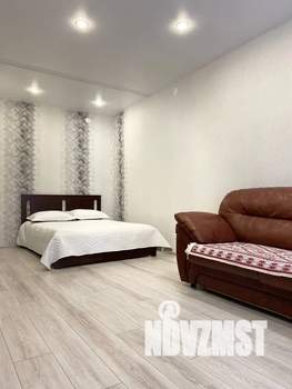 1-к квартира, посуточно, 38м2, 1/9 этаж