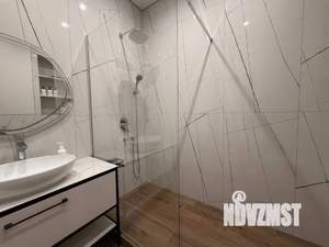 Студия квартира, посуточно, 36м2, 18/21 этаж