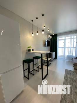 Студия квартира, посуточно, 31м2, 12/19 этаж