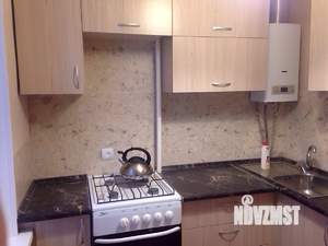 1-к квартира, на длительный срок, 344м2, 4/5 этаж