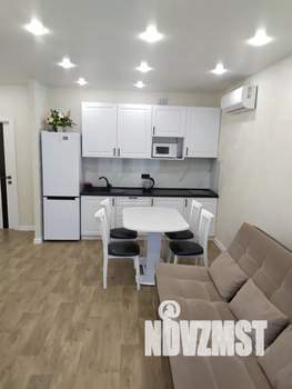 2-к квартира, посуточно, 40м2, 20/25 этаж