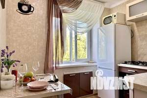 2-к квартира, посуточно, 48м2, 4/4 этаж