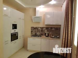 2-к квартира, посуточно, 55м2, 2/5 этаж