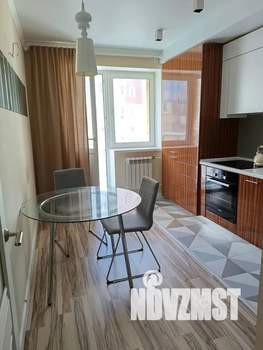 1-к квартира, посуточно, 46м2, 7/10 этаж