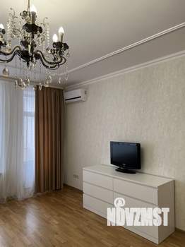 1-к квартира, на длительный срок, 58м2, 3/6 этаж