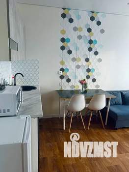 Студия квартира, посуточно, 31м2, 8/19 этаж