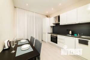 1-к квартира, посуточно, 43м2, 3/8 этаж