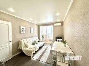 1-к квартира, посуточно, 36м2, 1/1 этаж