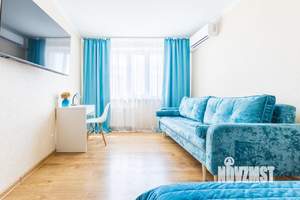 1-к квартира, посуточно, 35м2, 18/18 этаж