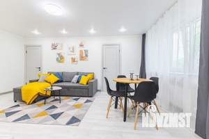 1-к квартира, посуточно, 45м2, 1/1 этаж