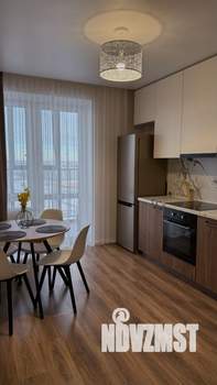 1-к квартира, посуточно, 40м2, 23/25 этаж