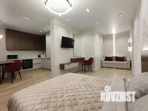Студия квартира, посуточно, 38м2, 15/19 этаж