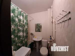 1-к квартира, посуточно, 38м2, 3/9 этаж