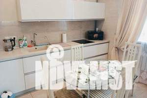 1-к квартира, посуточно, 60м2, 3/4 этаж